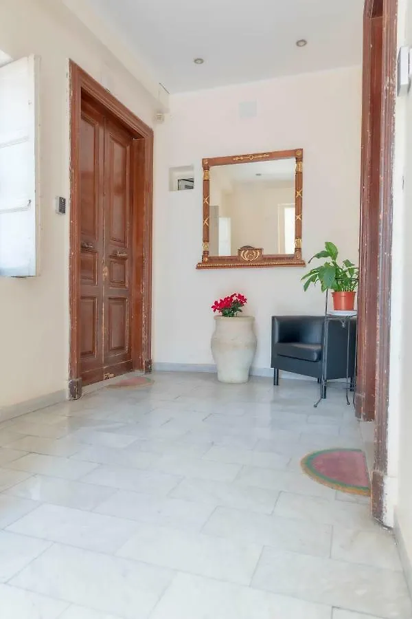 Vesta-Apartments Catania 0*,  Italien