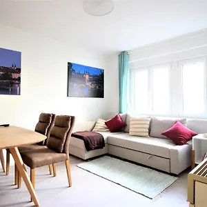Helle Und Geräumige 3-zimmer-wohnung Apartment Würzburg